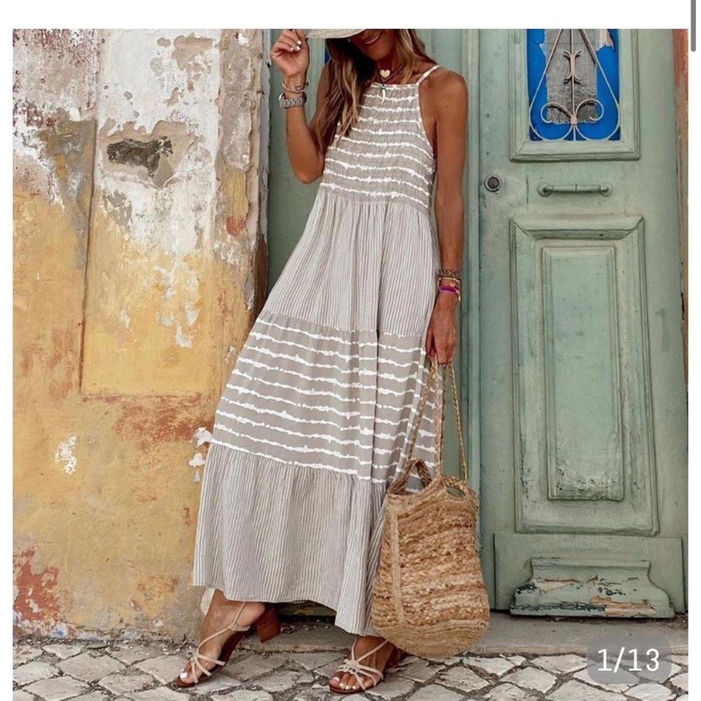 Womens size small maxi dress
